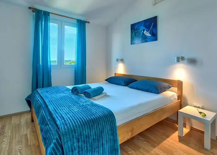 Direkt Am By Interhome Medolino